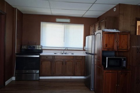 Villa ou maison à louer à New Port Richey, Floride: 2 chambres, 55.74 m2 № 2413913 - photo 8