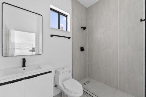 Commercial property in Miami, Florida № 2030254 - photo 6