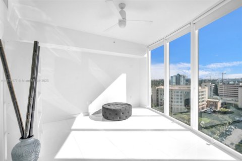 Condominio en venta en Fort Lauderdale, Florida, 2 dormitorios, 107.86 m2 № 1804289 - foto 24