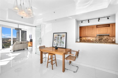 Condominio en venta en Fort Lauderdale, Florida, 2 dormitorios, 107.86 m2 № 1804289 - foto 23