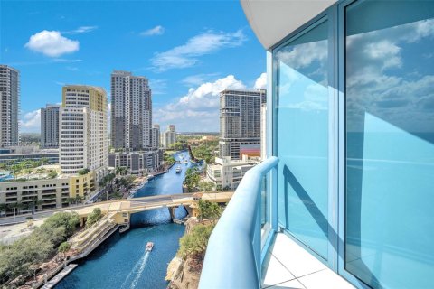 Condominio en venta en Fort Lauderdale, Florida, 2 dormitorios, 107.86 m2 № 1804289 - foto 11