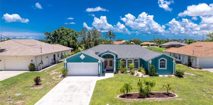 Casa en Rotonda, Florida 4 dormitorios, 208.01 m2 № 1808198