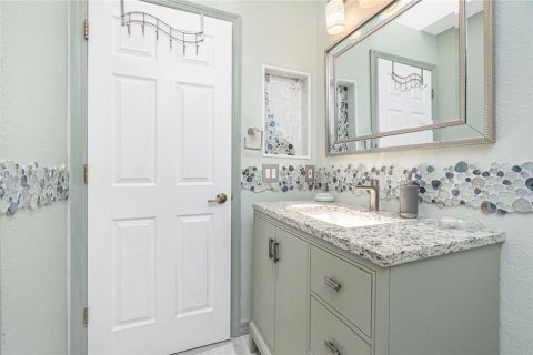 Casa en venta en Rotonda, Florida, 4 dormitorios, 208.01 m2 № 1808198 - foto 30