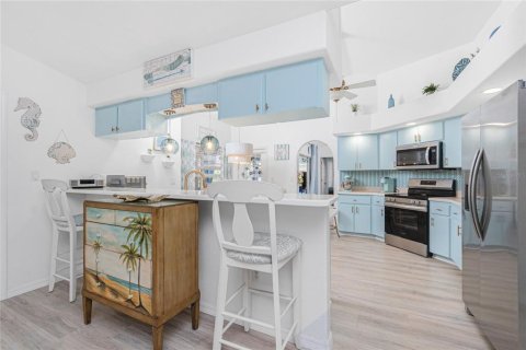 Casa en venta en Rotonda, Florida, 4 dormitorios, 208.01 m2 № 1808198 - foto 13