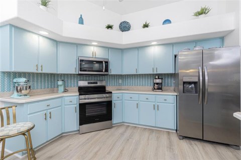 Casa en venta en Rotonda, Florida, 4 dormitorios, 208.01 m2 № 1808198 - foto 10