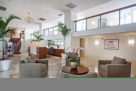 Copropriété à louer à West Palm Beach, Floride: 1 chambre, 77.2 m2 № 2276147 - photo 3