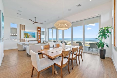 Casa en venta en St. Lucie, Florida, 3 dormitorios, 292.55 m2 № 1993211 - foto 9