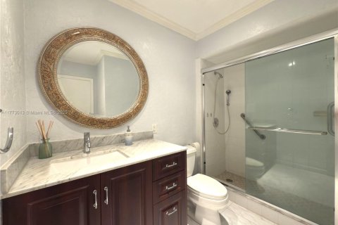 Condo in Fort Lauderdale, Florida, 2 bedrooms  № 1978770 - photo 15
