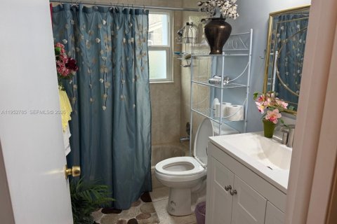 Casa en venta en Wellington, Florida, 2 dormitorios, 120.22 m2 № 2008594 - foto 19