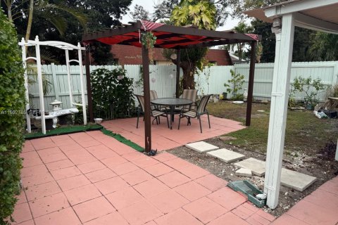 Casa en venta en Wellington, Florida, 2 dormitorios, 120.22 m2 № 2008594 - foto 25