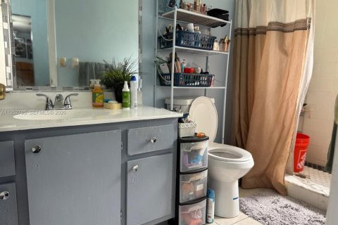 Casa en venta en Wellington, Florida, 2 dormitorios, 120.22 m2 № 2008594 - foto 16