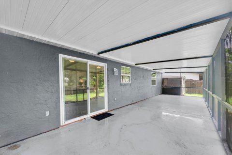 Villa ou maison à vendre à Oldsmar, Floride: 3 chambres, 85.84 m2 № 2284608 - photo 25