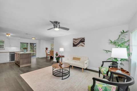 Villa ou maison à vendre à Oldsmar, Floride: 3 chambres, 85.84 m2 № 2284608 - photo 6