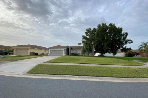 House in Kissimmee, Florida 3 bedrooms, 153.1 sq.m. № 1773096 - photo 15