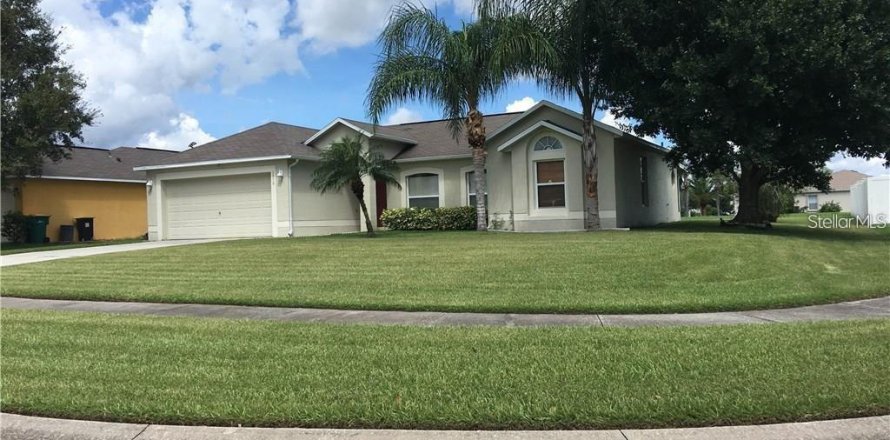 House in Kissimmee, Florida 3 bedrooms, 153.1 sq.m. № 1773096