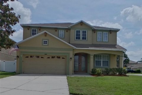 House in Land O' Lakes, Florida 3 bedrooms, 246.38 sq.m. № 1910988 - photo 1