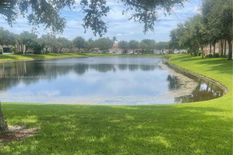 Touwnhouse à louer à Greenacres, Floride: 3 chambres, 162.39 m2 № 1960314 - photo 10