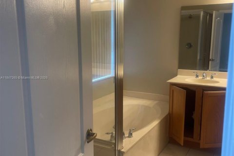 Touwnhouse à louer à Greenacres, Floride: 3 chambres, 162.39 m2 № 1960314 - photo 5