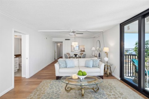 Condominio en venta en Madeira Beach, Florida, 2 dormitorios, 108.51 m2 № 2198802 - foto 15