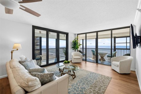 Condominio en venta en Madeira Beach, Florida, 2 dormitorios, 108.51 m2 № 2198802 - foto 2