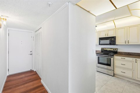 Condominio en venta en Madeira Beach, Florida, 2 dormitorios, 108.51 m2 № 2198802 - foto 4