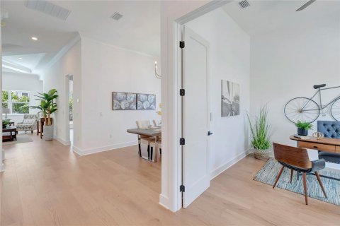 Villa ou maison à vendre à Tampa, Floride: 5 chambres, 318.28 m2 № 2223443 - photo 8