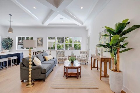 Villa ou maison à vendre à Tampa, Floride: 5 chambres, 318.28 m2 № 2223443 - photo 17