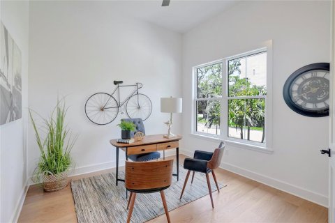 Villa ou maison à vendre à Tampa, Floride: 5 chambres, 318.28 m2 № 2223443 - photo 10