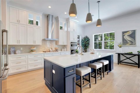 Villa ou maison à vendre à Tampa, Floride: 5 chambres, 318.28 m2 № 2223443 - photo 19
