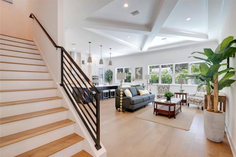 Villa ou maison à vendre à Tampa, Floride: 5 chambres, 318.28 m2 № 2223443 - photo 15