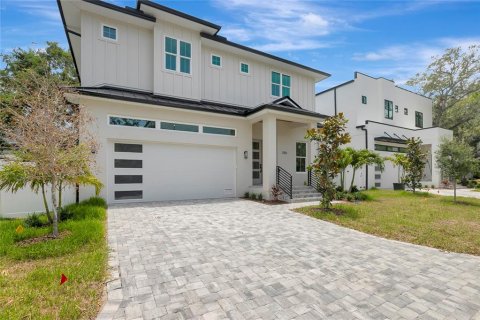 Villa ou maison à vendre à Tampa, Floride: 5 chambres, 318.28 m2 № 2223443 - photo 2