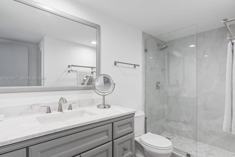 Copropriété à louer à Sunny Isles Beach, Floride: 1 chambre, 93.37 m2 № 1976880 - photo 8