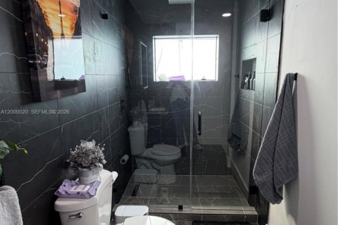 House in Fort Lauderdale, Florida 3 bedrooms, 112.6 sq.m. № 2067135 - photo 19