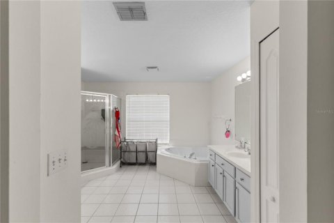 Villa ou maison à vendre à Orlando, Floride: 4 chambres, 276.76 m2 № 2267094 - photo 20