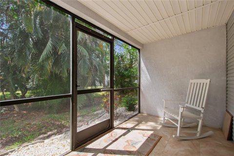 Condo in Venice, Florida, 2 bedrooms  № 1626989 - photo 26