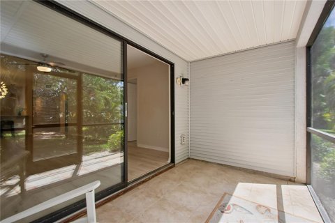 Condo in Venice, Florida, 2 bedrooms  № 1626989 - photo 28