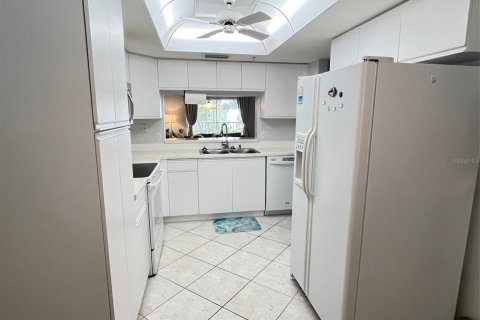 Condominio en venta en Bradenton, Florida, 2 dormitorios, 96.8 m2 № 2221540 - foto 11