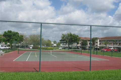 Condominio en venta en Bradenton, Florida, 2 dormitorios, 96.8 m2 № 2221540 - foto 30