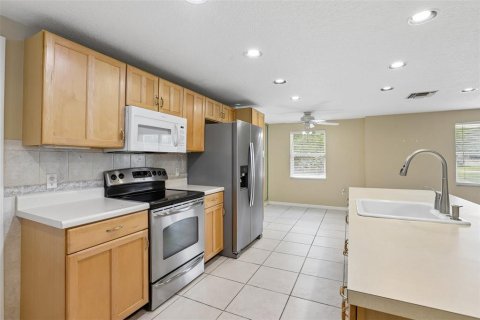 Villa ou maison à vendre à Riverview, Floride: 3 chambres, 204.48 m2 № 2299320 - photo 21