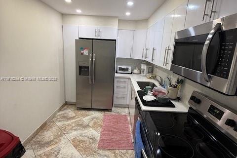 Condo in Aventura, Florida, 2 bedrooms № 2082676 - photo 7