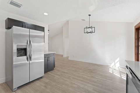Villa ou maison à vendre à Vero Beach, Floride: 3 chambres, 129.32 m2 № 2417971 - photo 10