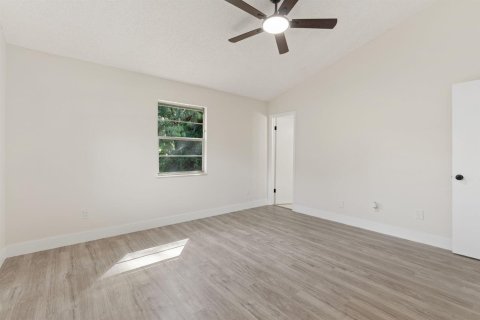 Villa ou maison à vendre à Vero Beach, Floride: 3 chambres, 129.32 m2 № 2417971 - photo 25