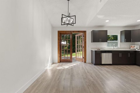 Villa ou maison à vendre à Vero Beach, Floride: 3 chambres, 129.32 m2 № 2417971 - photo 7