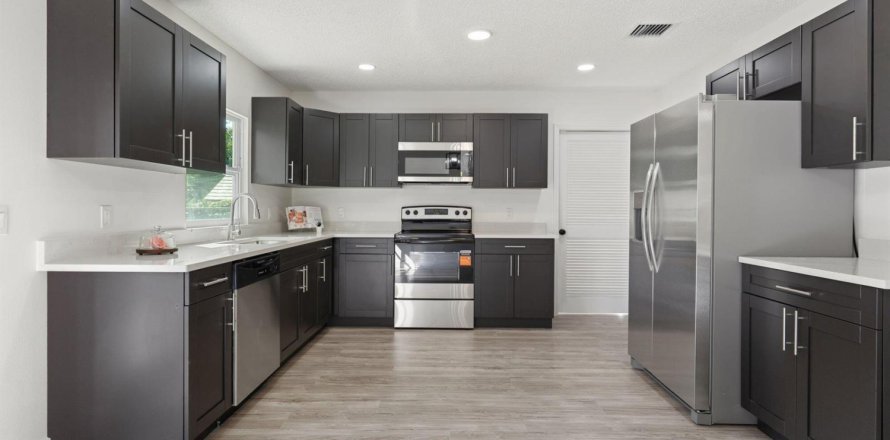 Villa ou maison à Vero Beach, Floride 3 chambres, 129.32 m2 № 2417971