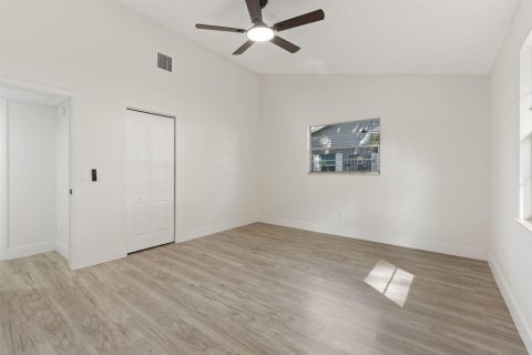 Villa ou maison à vendre à Vero Beach, Floride: 3 chambres, 129.32 m2 № 2417971 - photo 27