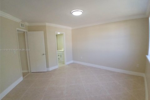 Снять в аренду кондоминиум в Майами, Флорида 2 спальни, 99.13м2, № 1971123 - фото 14