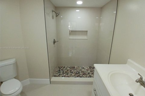 Снять в аренду кондоминиум в Майами, Флорида 2 спальни, 99.13м2, № 1971123 - фото 15