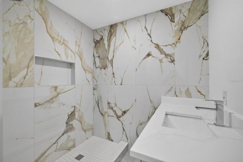 Купить виллу или дом в Тампа, Флорида 8 комнат, 117.89м2, № 1914397 - фото 22