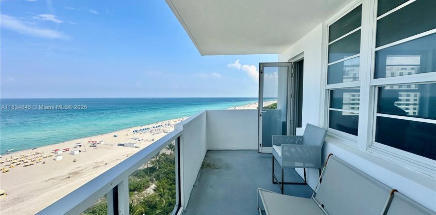 Condo à Miami Beach, Floride, 2 chambres  № 1817177