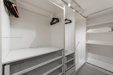Copropriété à louer à Miami Beach, Floride: 2 chambres, 110.55 m2 № 1817177 - photo 29